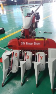 Mitsubishi engine wheat harvesting machine